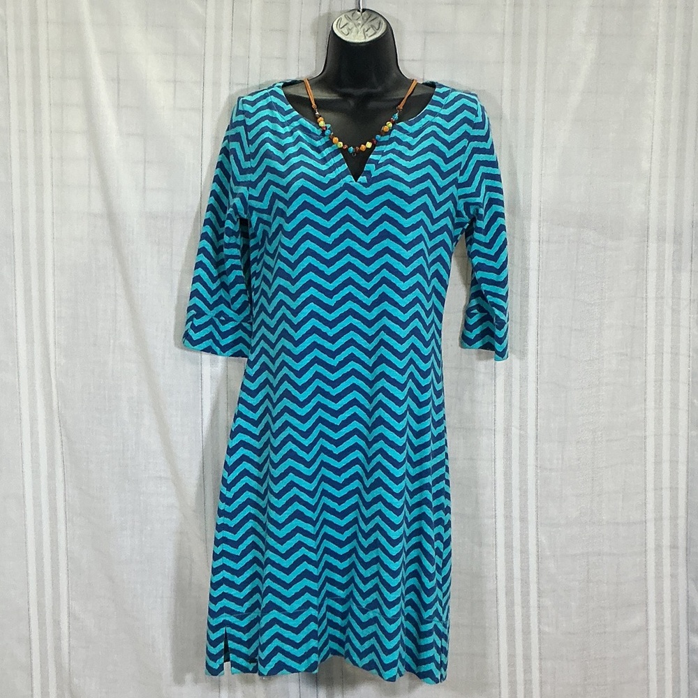 Hatley Teal & Navy Chevron V-Neck Midi Dress with Three-Quarter Sleeves